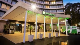Holiday Inn Melbourne Airport logo