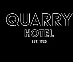 The quarry hotel logo